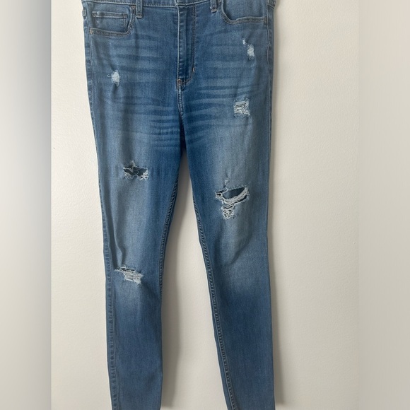 Hollister jeans size 9 regular - Picture 2 of 7